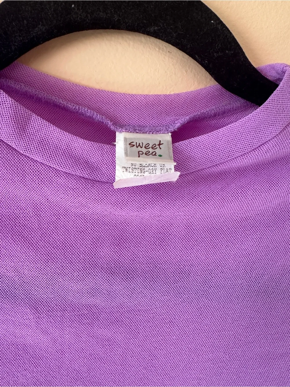 Sheer Lavender Lettuce Hem Stretch Top | Size Medium (Fits Small) - Picture 5 of 7